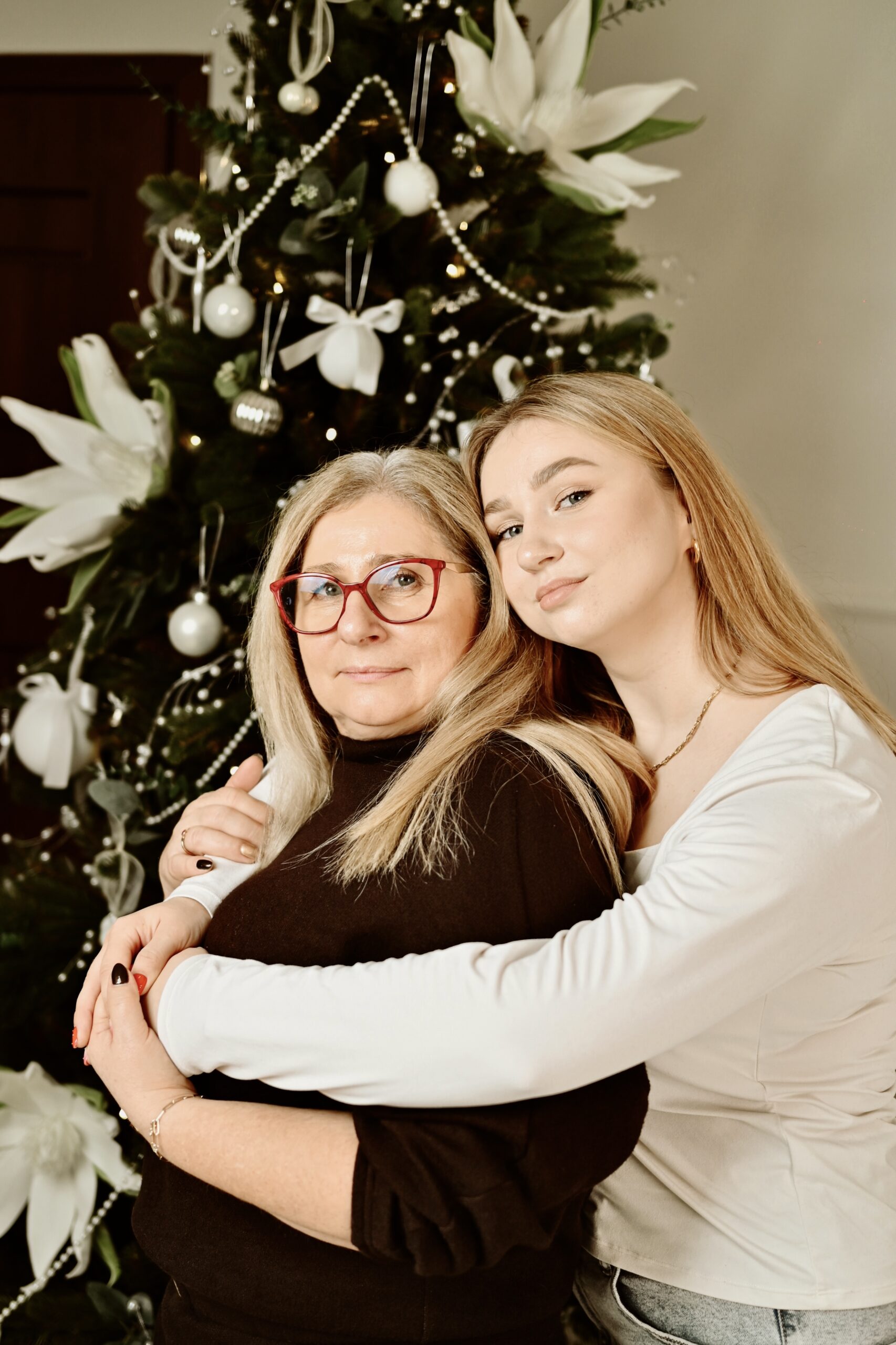 Edited in Tezza with: AGAVE, Contrast, Temperature, & Saturation